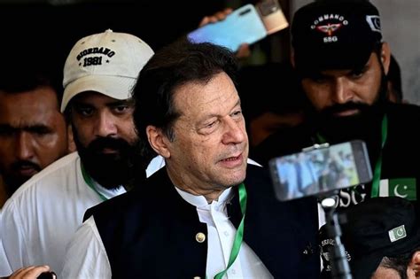 Imran Khan, Pakistan's ex-prime minister, arrested in court